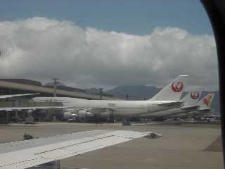 [Honolulu Int'l Airport]