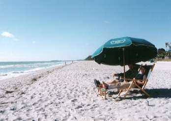 [Twin Waters Beach]